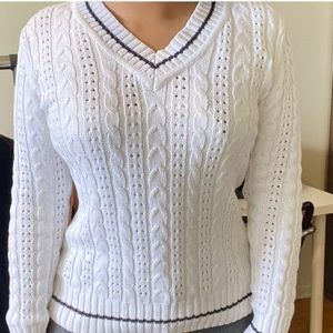 Vintage Jessica Sport v-neck knit sweater